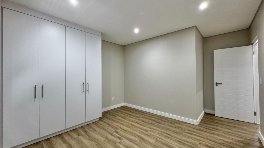 4 Bedroom Property for Sale in Croydon Gardens Estate Western Cape